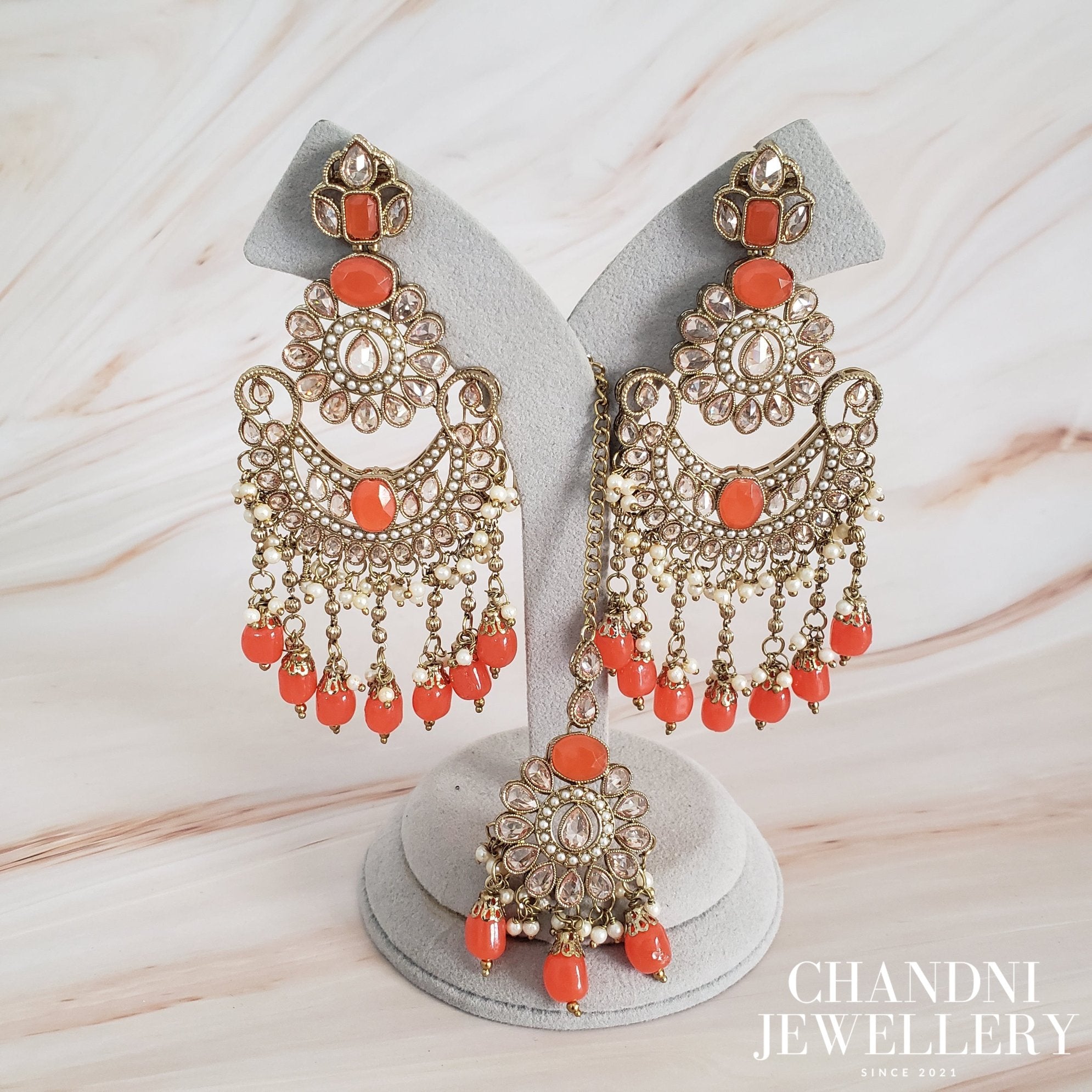 Archita Earring with Tikka