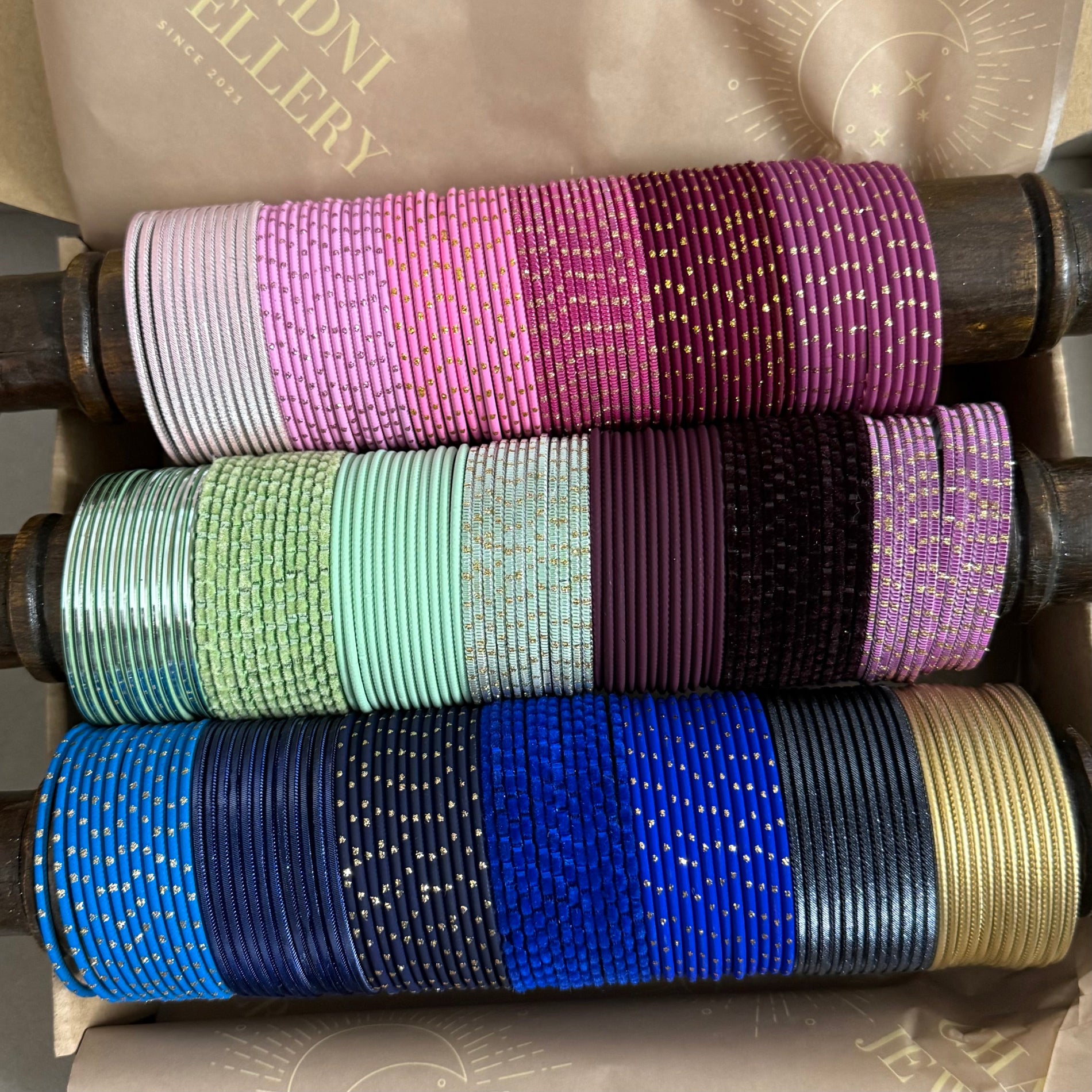 Box A - 2.4 Bangle Box