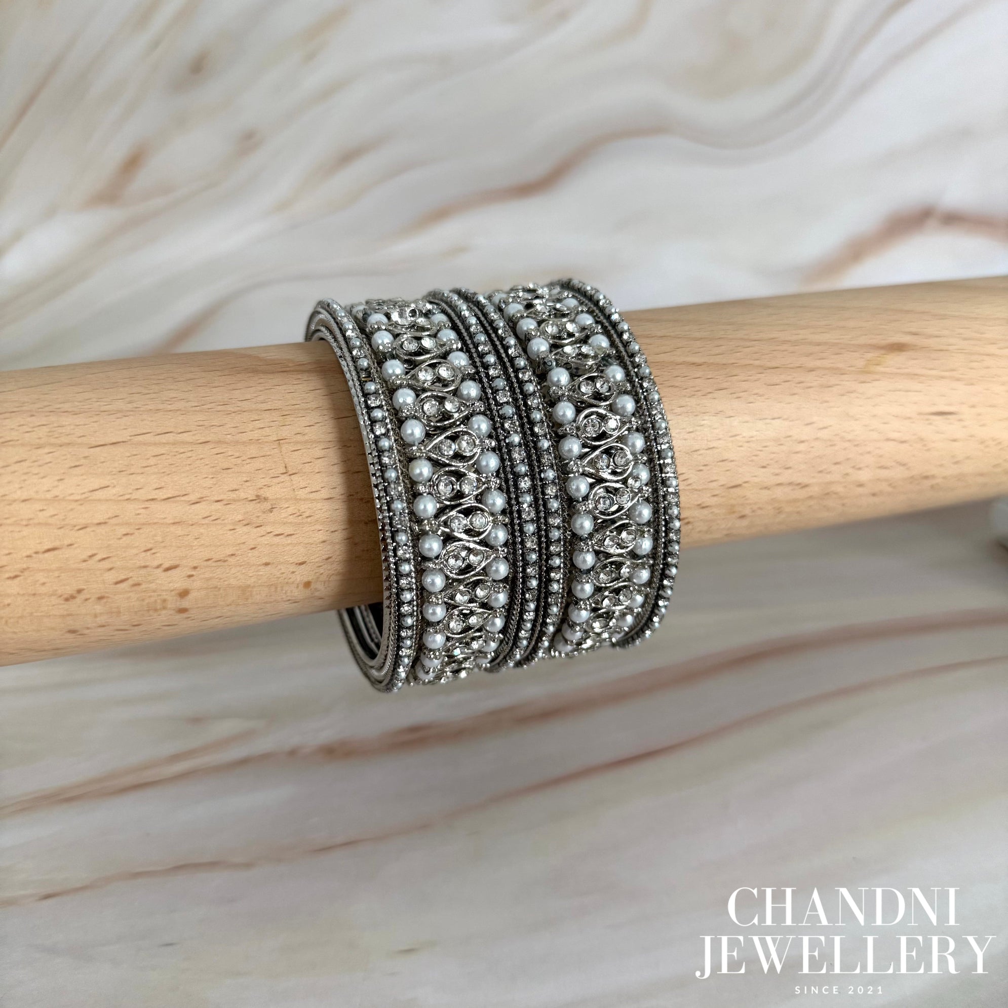 Deviki Bangles