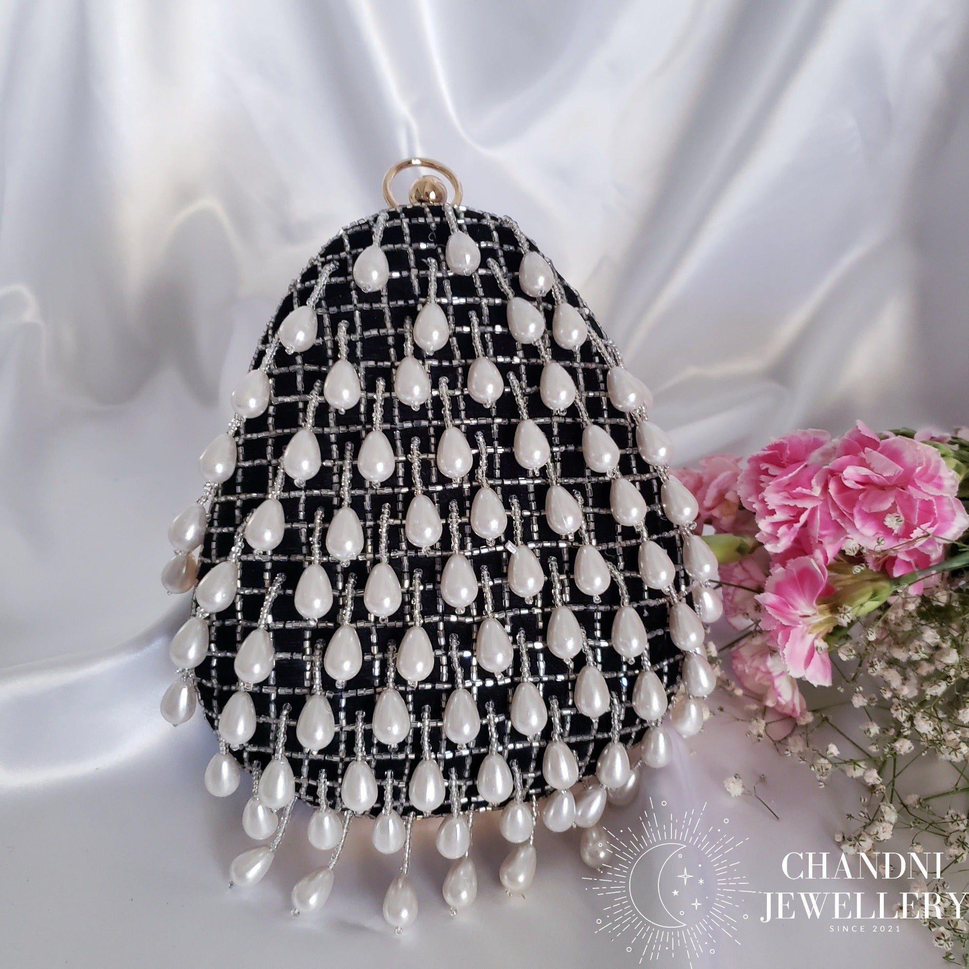 Hanina Clutch
