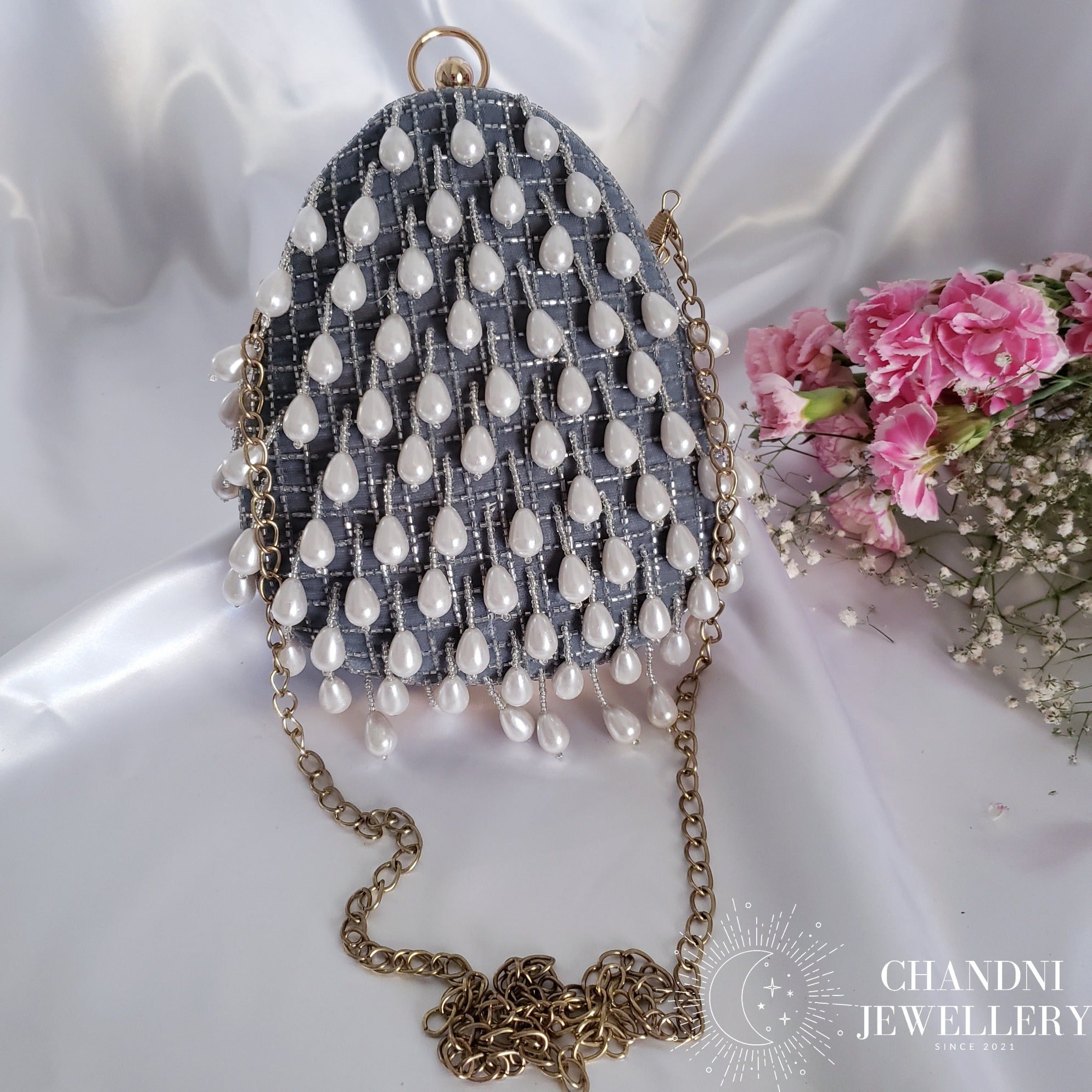 Hanina Clutch