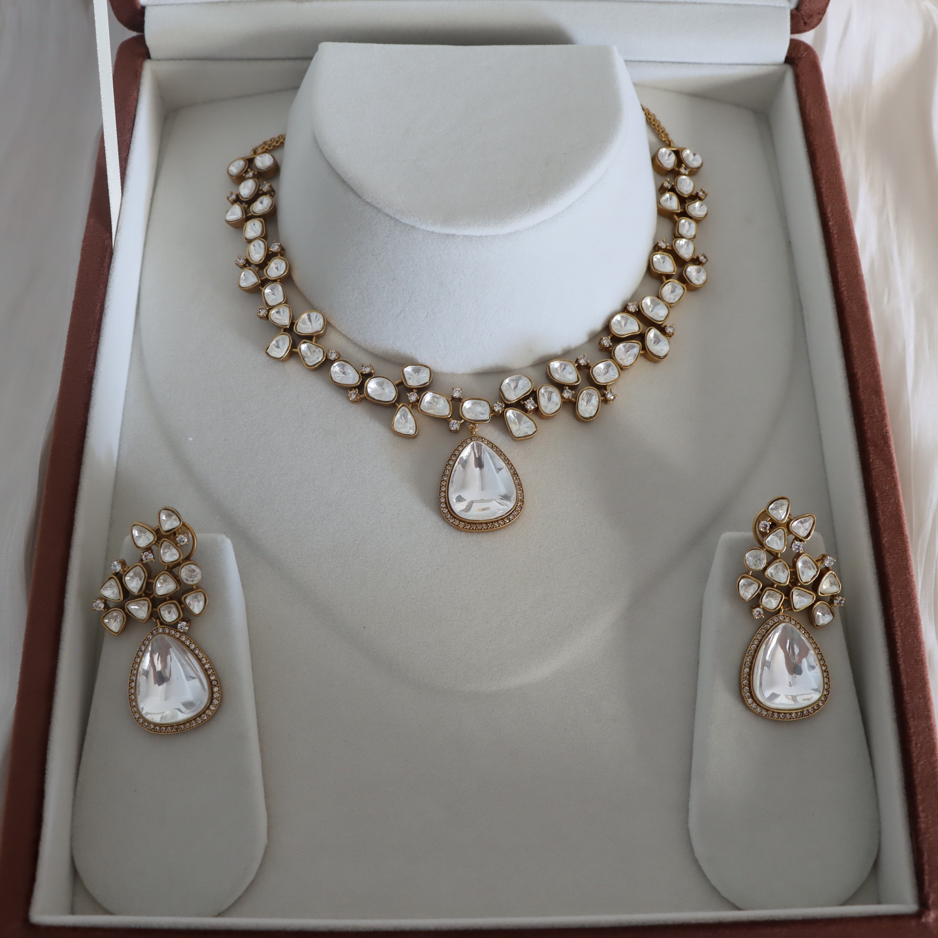 Ginni Necklace Set - Luxury Range