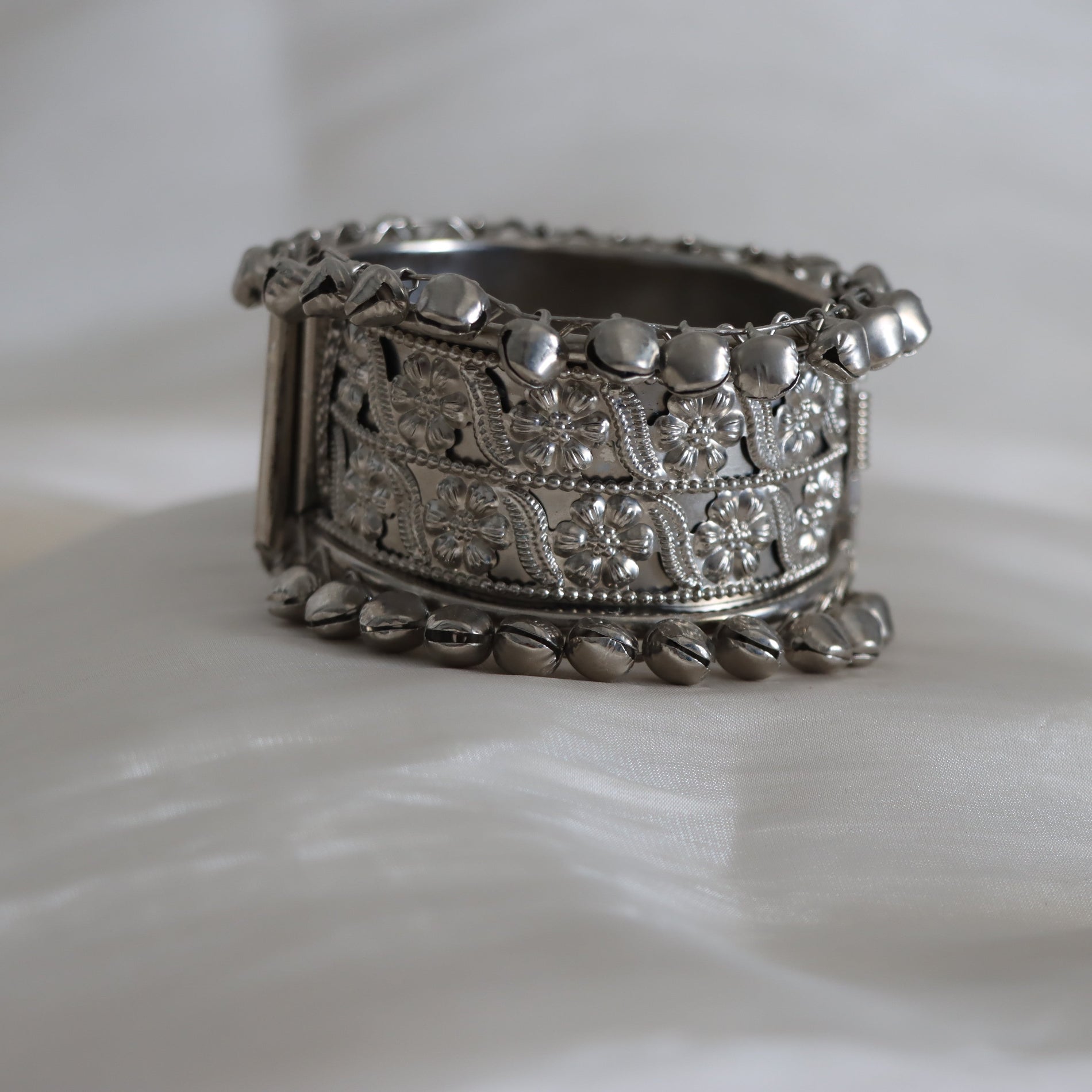 Miraya Oxidised Bangles