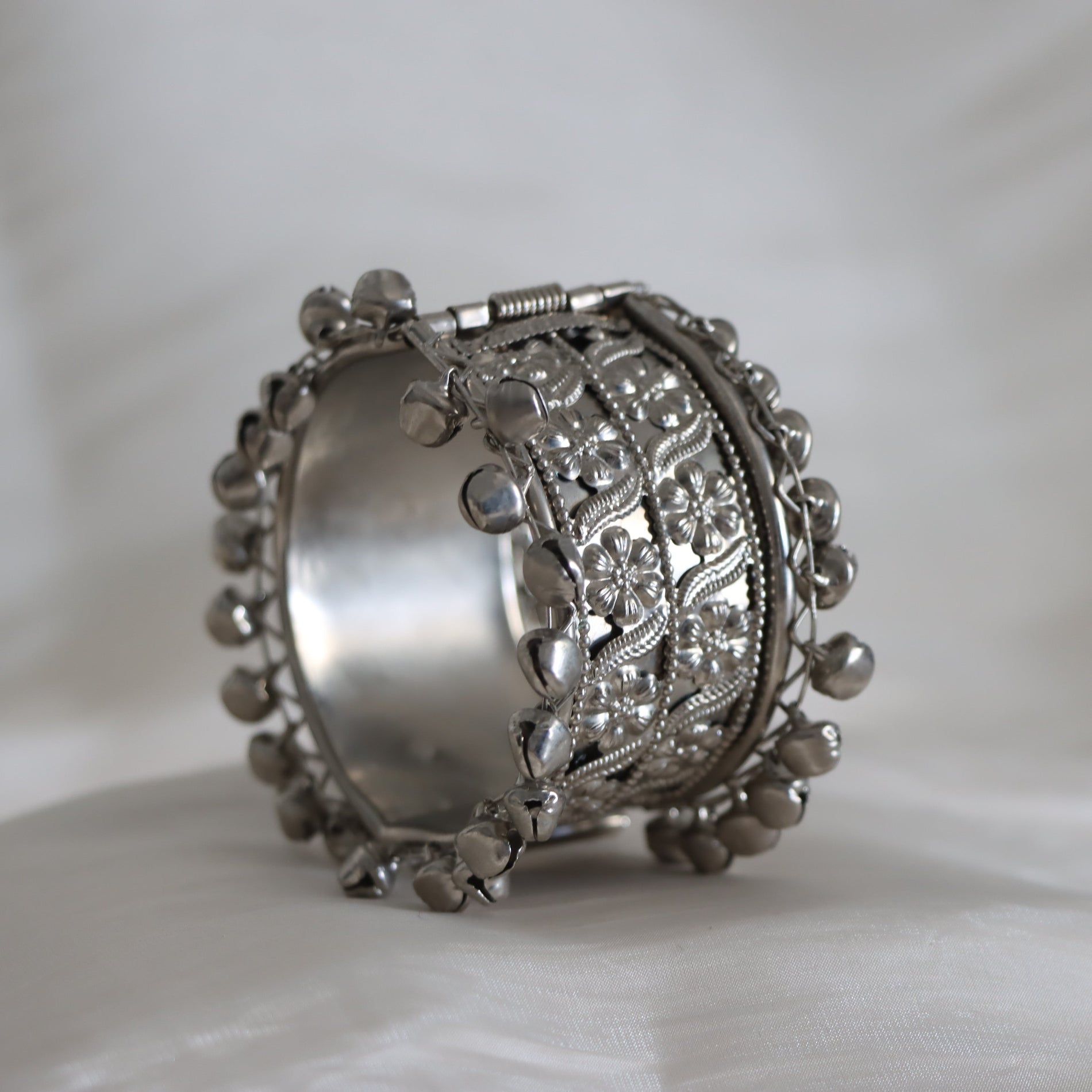 Miraya Oxidised Bangles