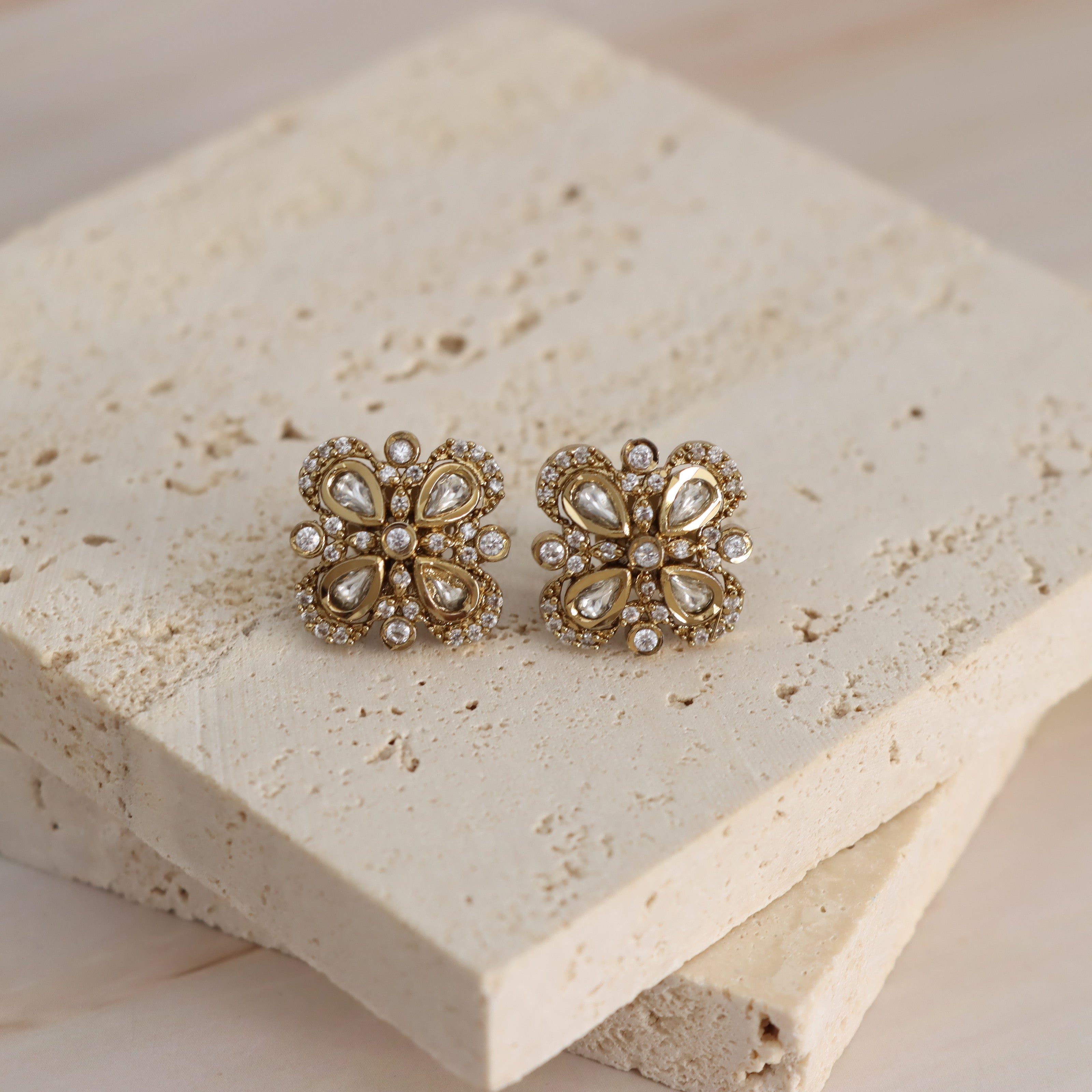 Pallavi Earring