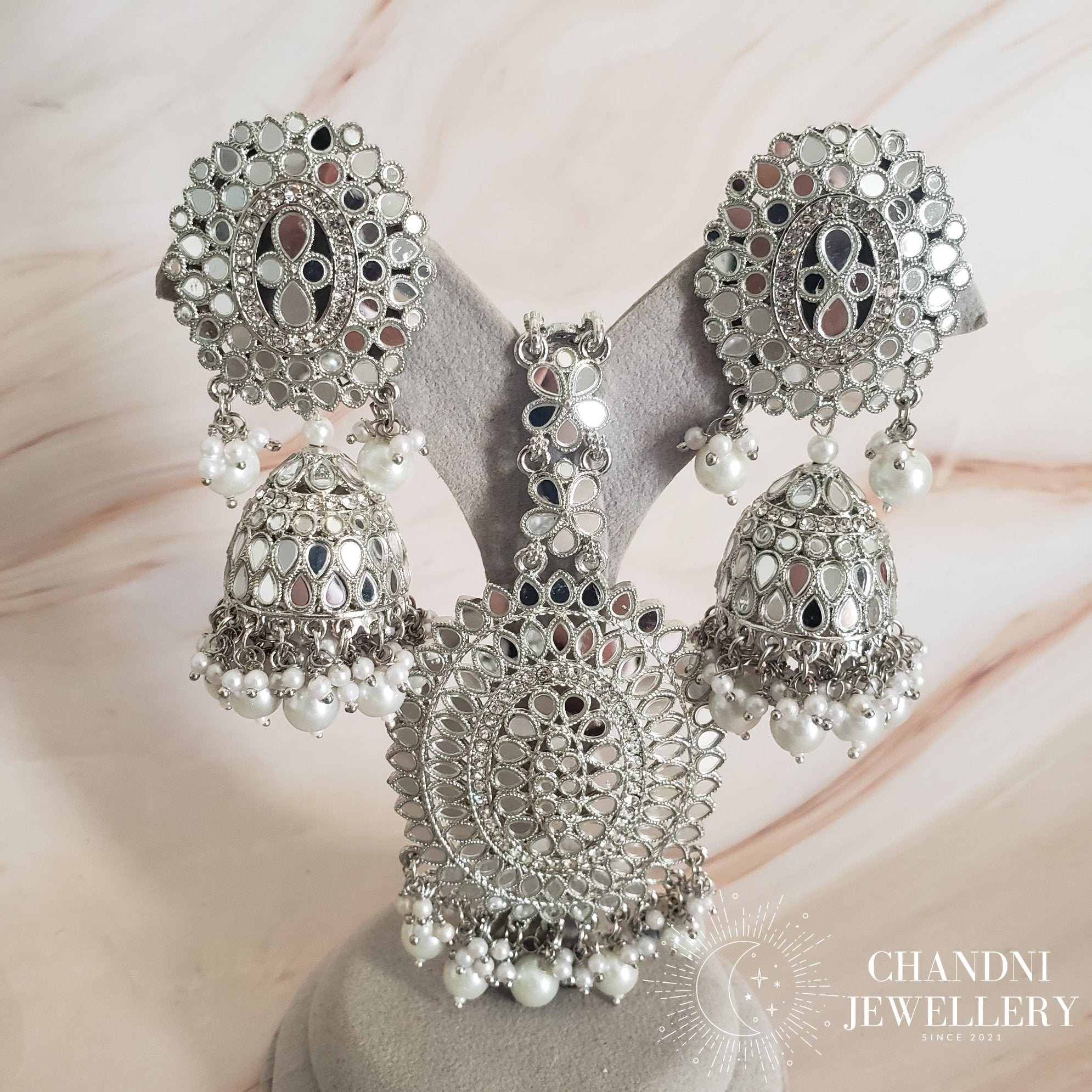 Sanvali Necklace Sets