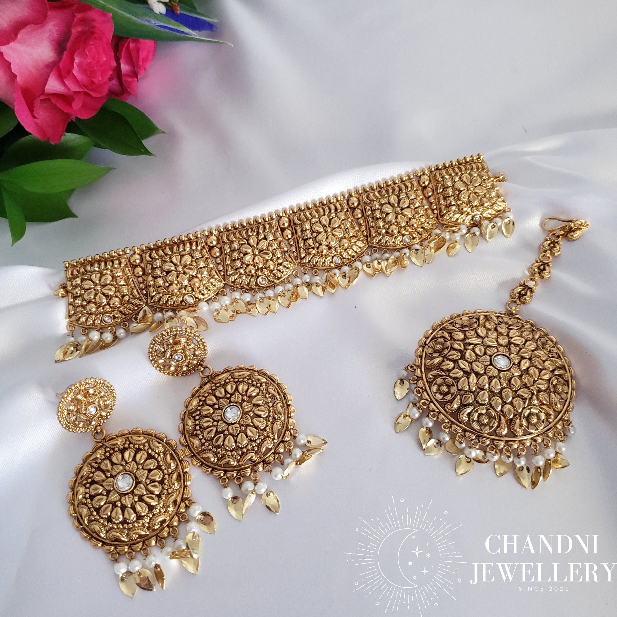 Sonia Necklace Set