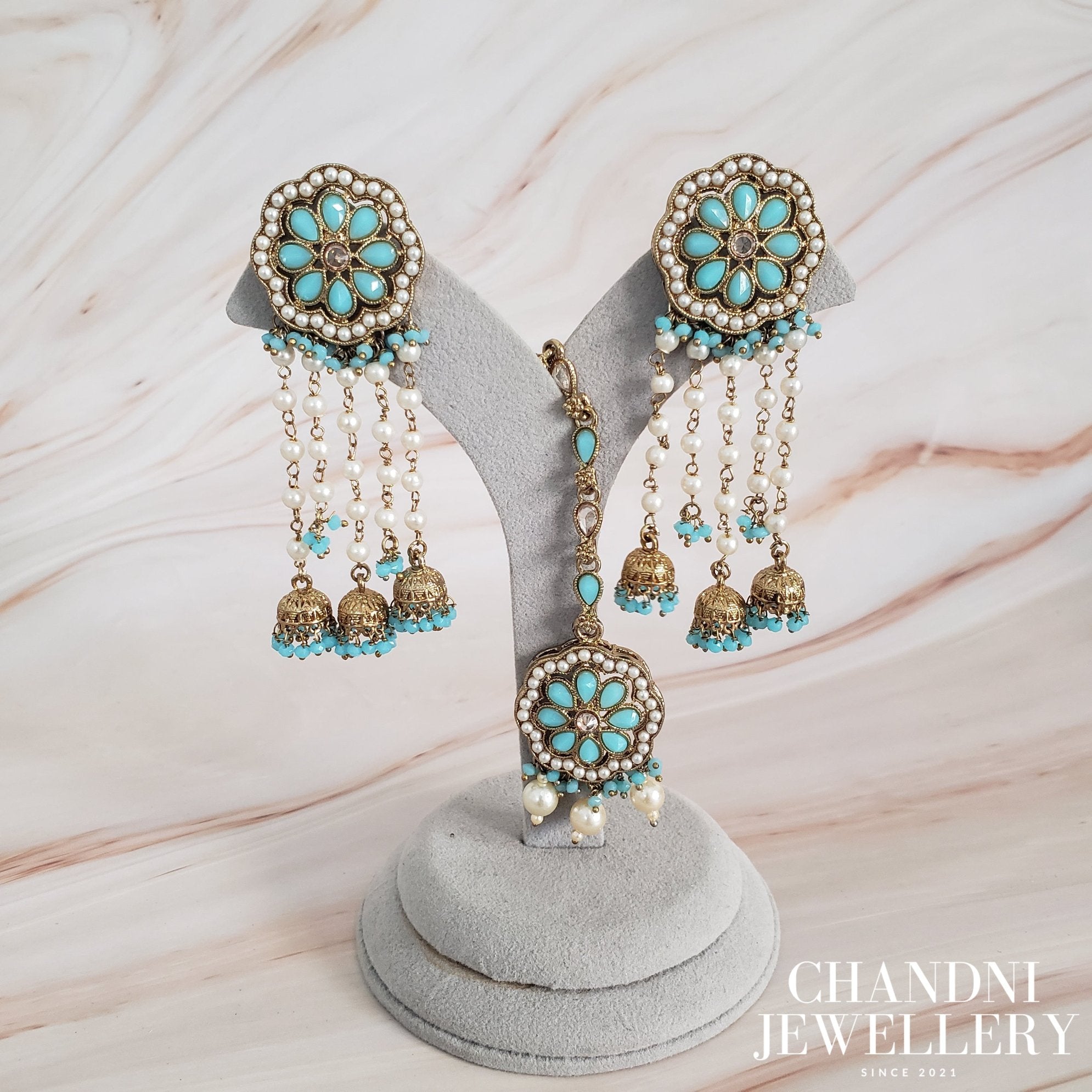 Anokhi Earring with Tikka