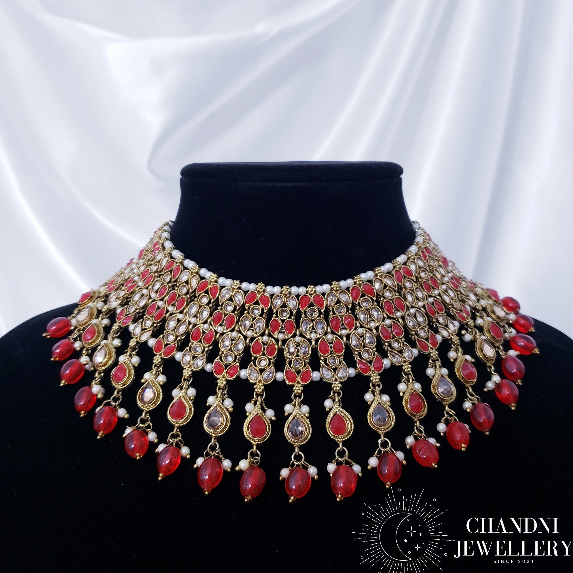 Naveen Necklace Set
