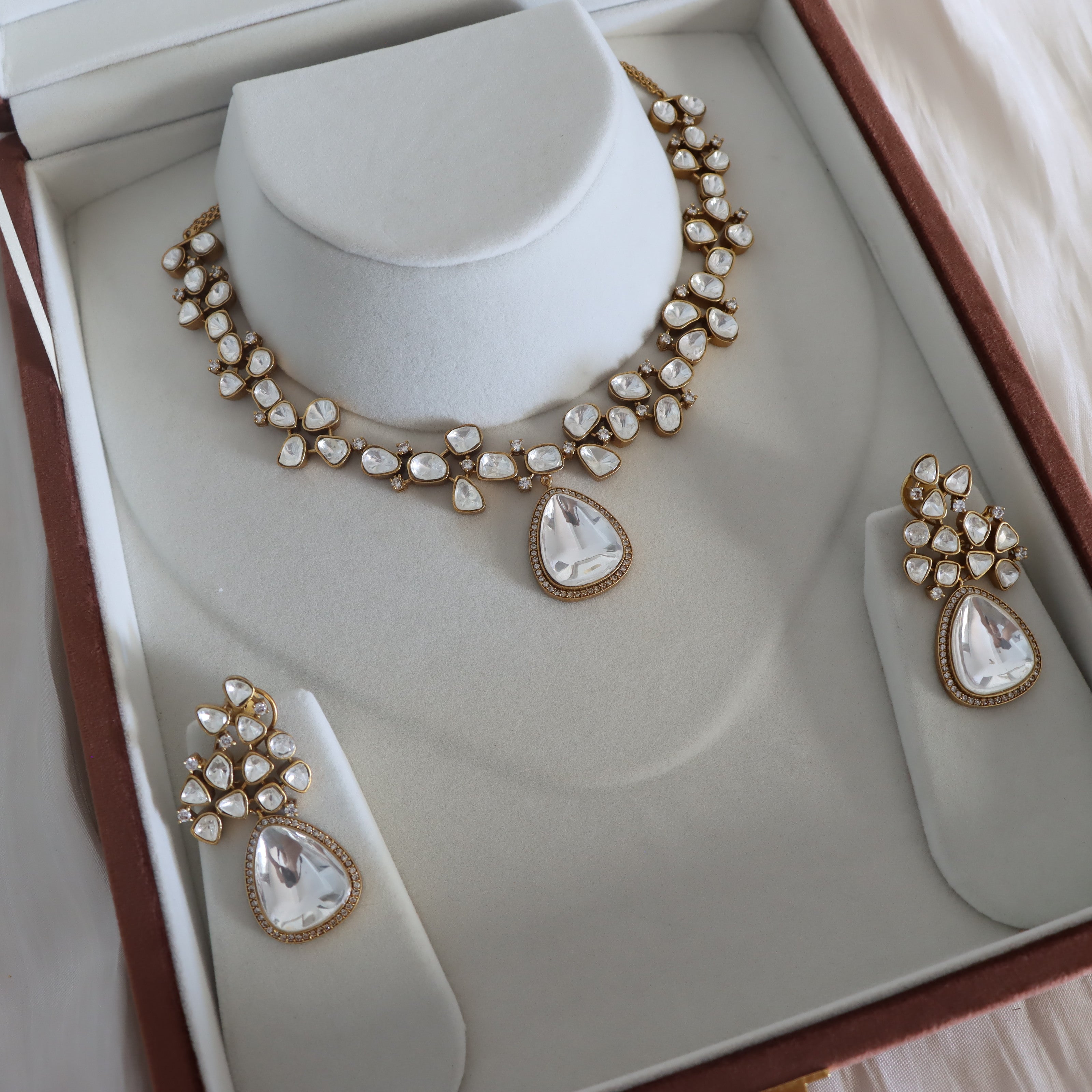 Ginni Necklace Set - Luxury Range