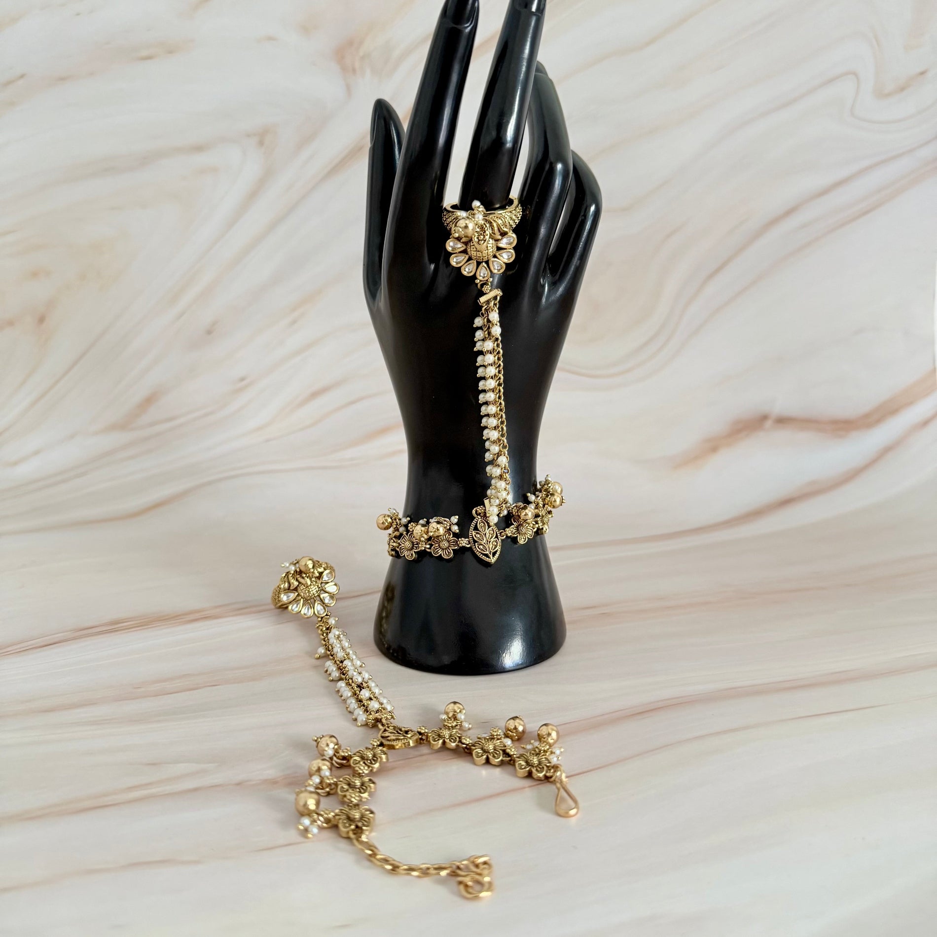 Amranda Hand Accessory - Luxury Range