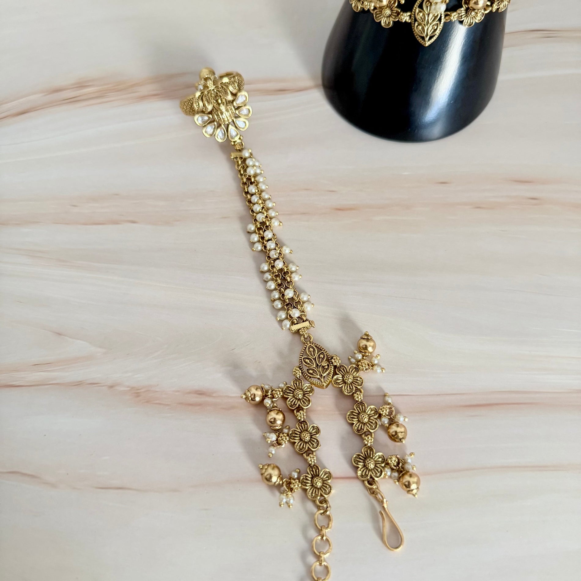 Amranda Hand Accessory - Luxury Range