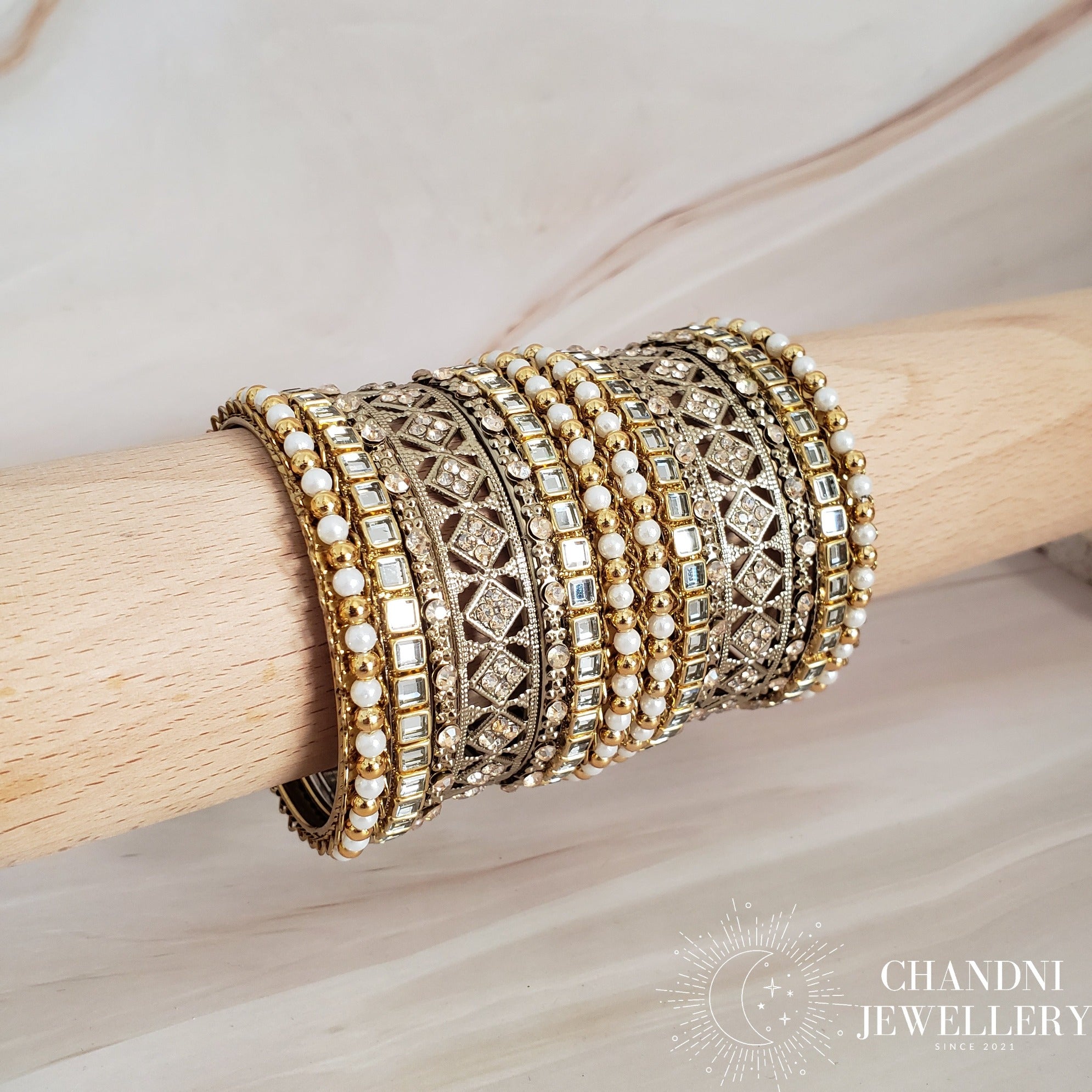 Areeba Bangles