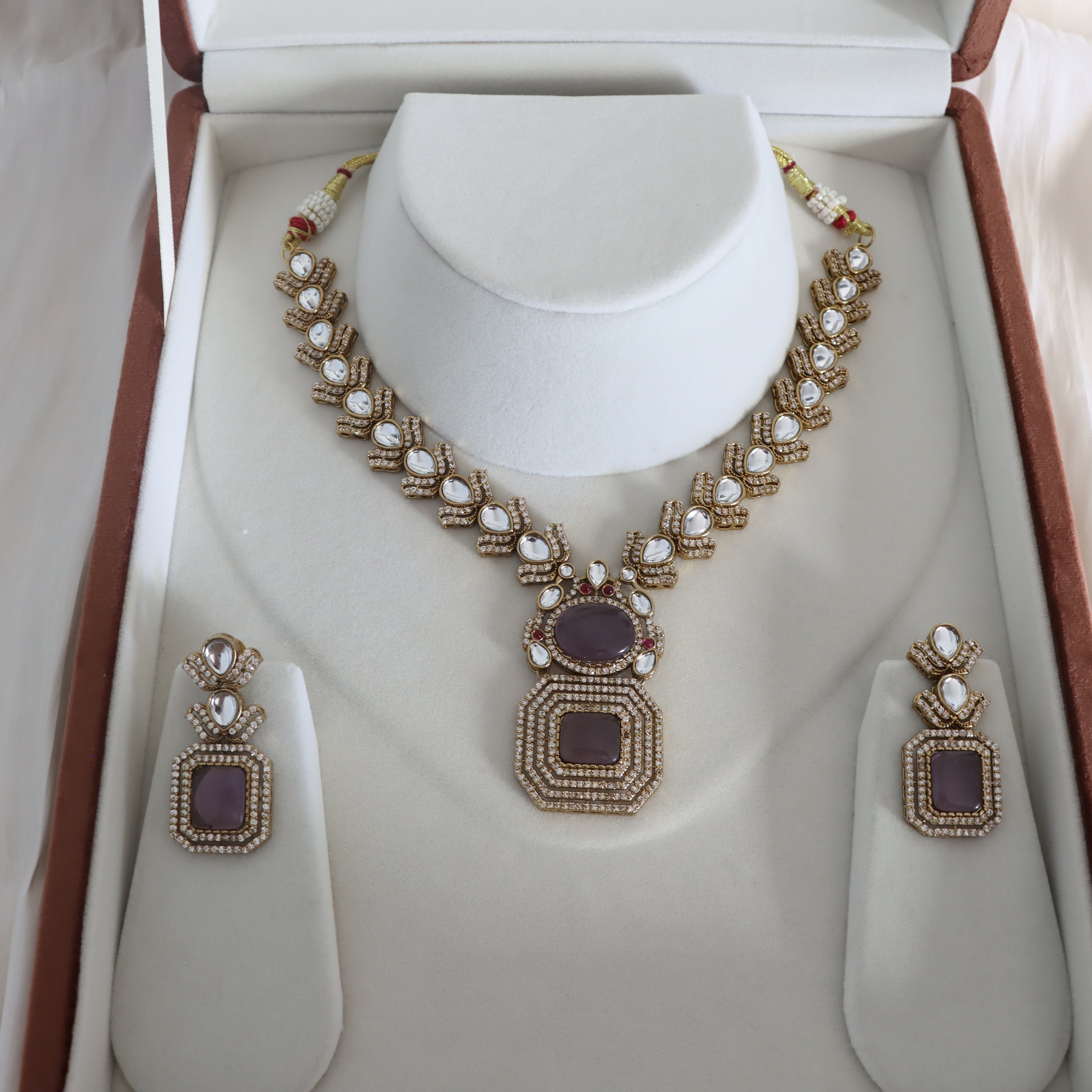 Ashmi Necklace Set