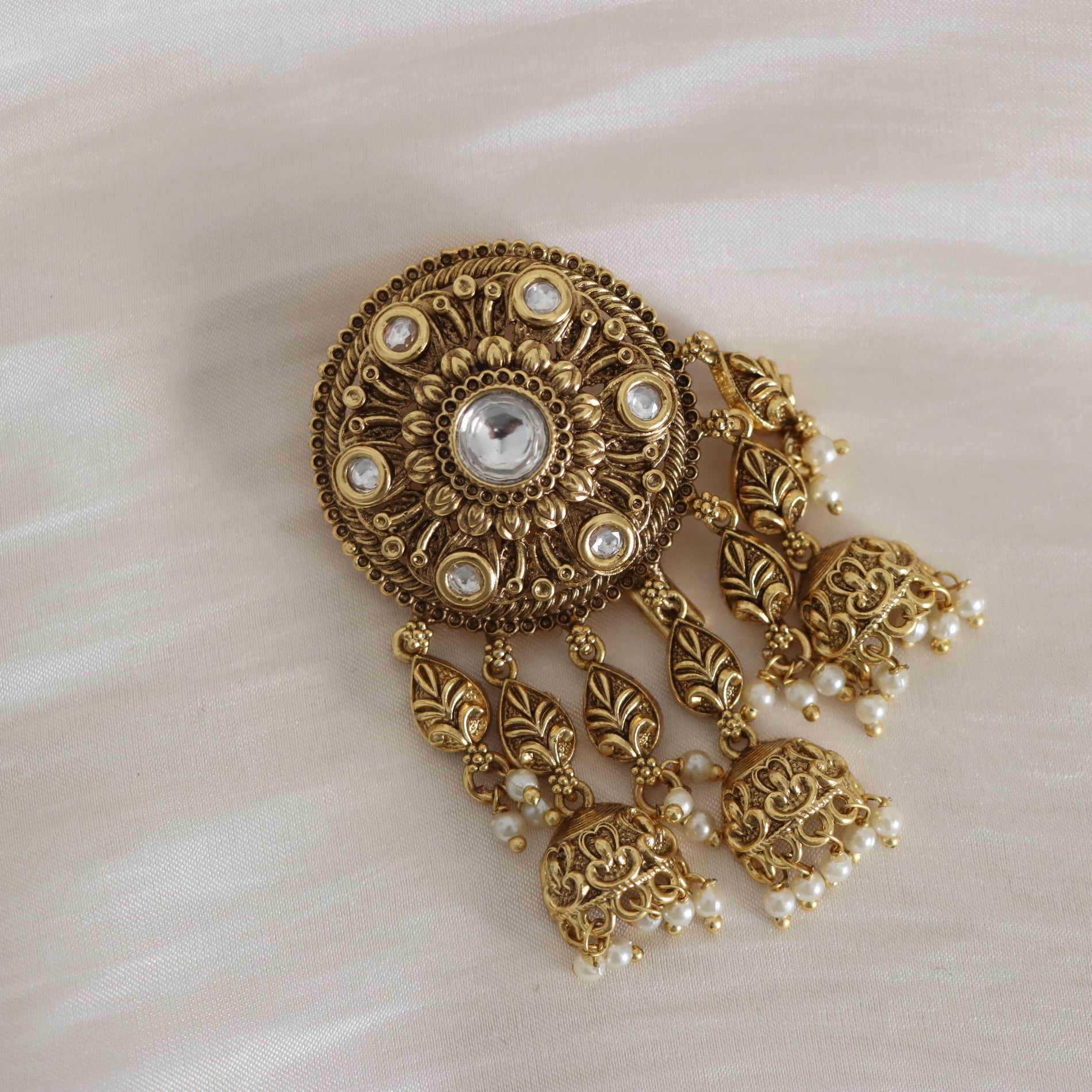 Emani Juda Pin