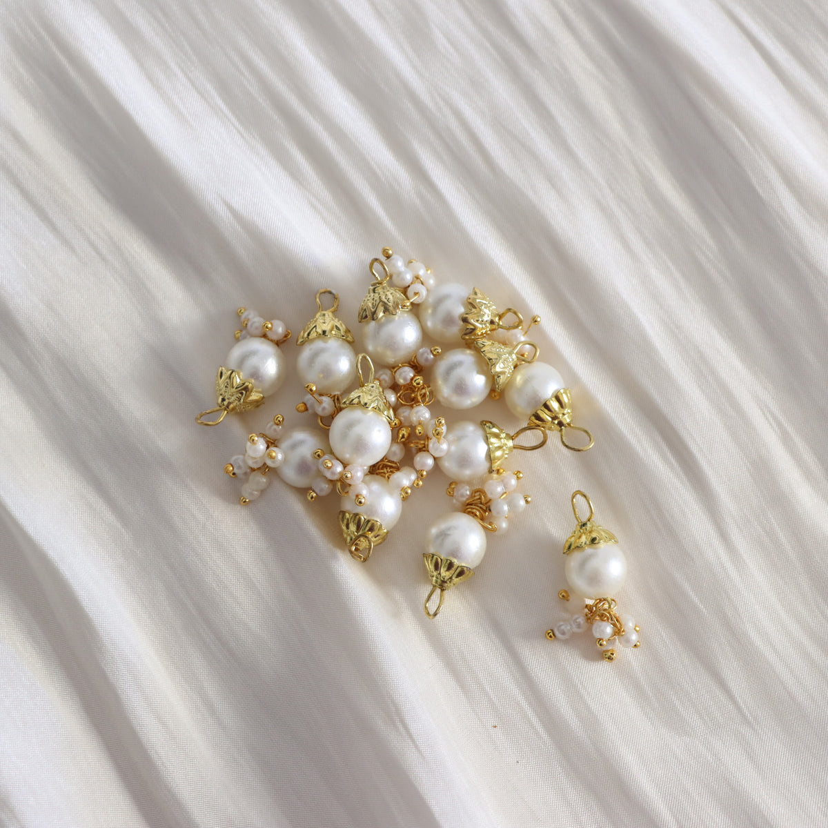 Pearl Hair Accessory