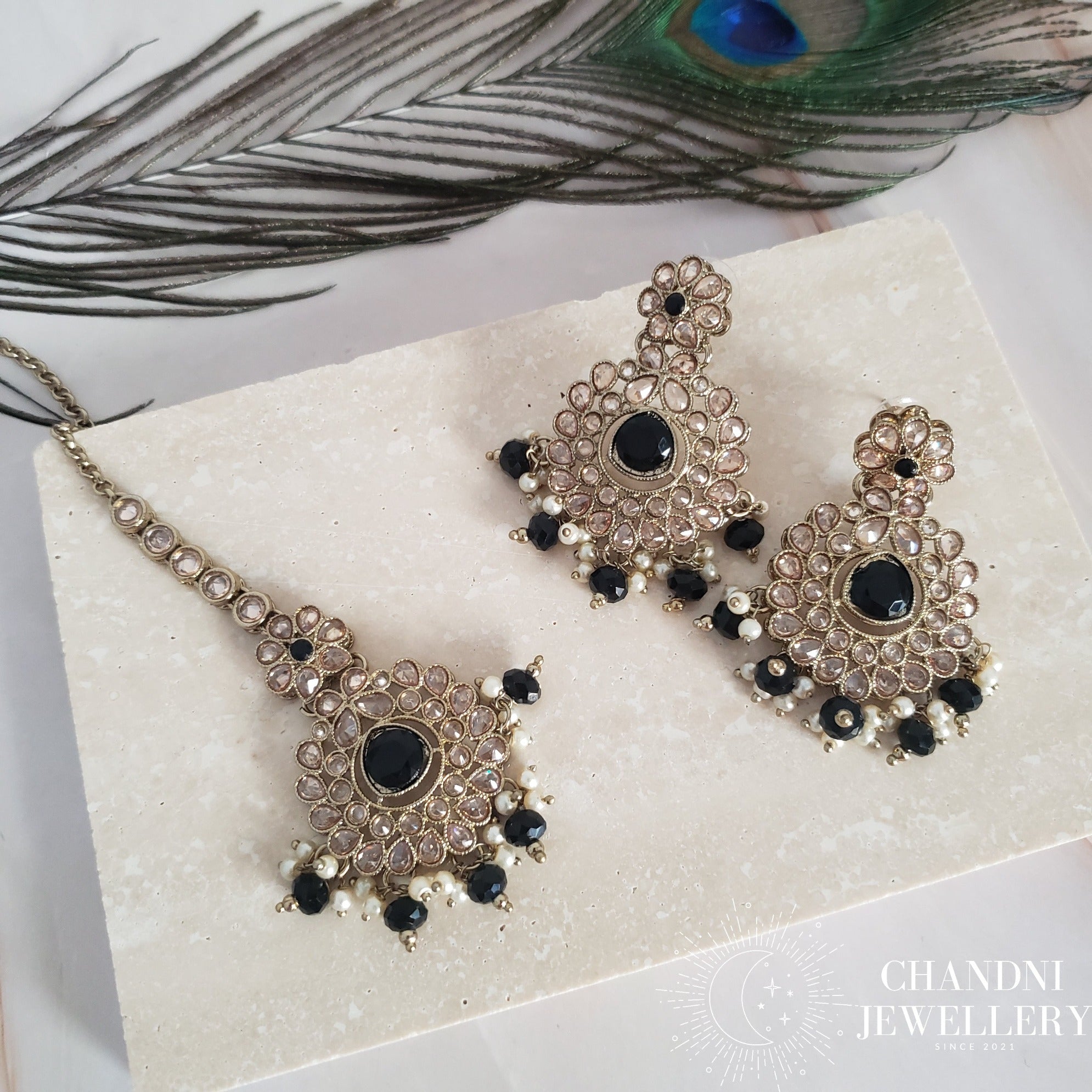 Kaushali Earring and Tikka Set