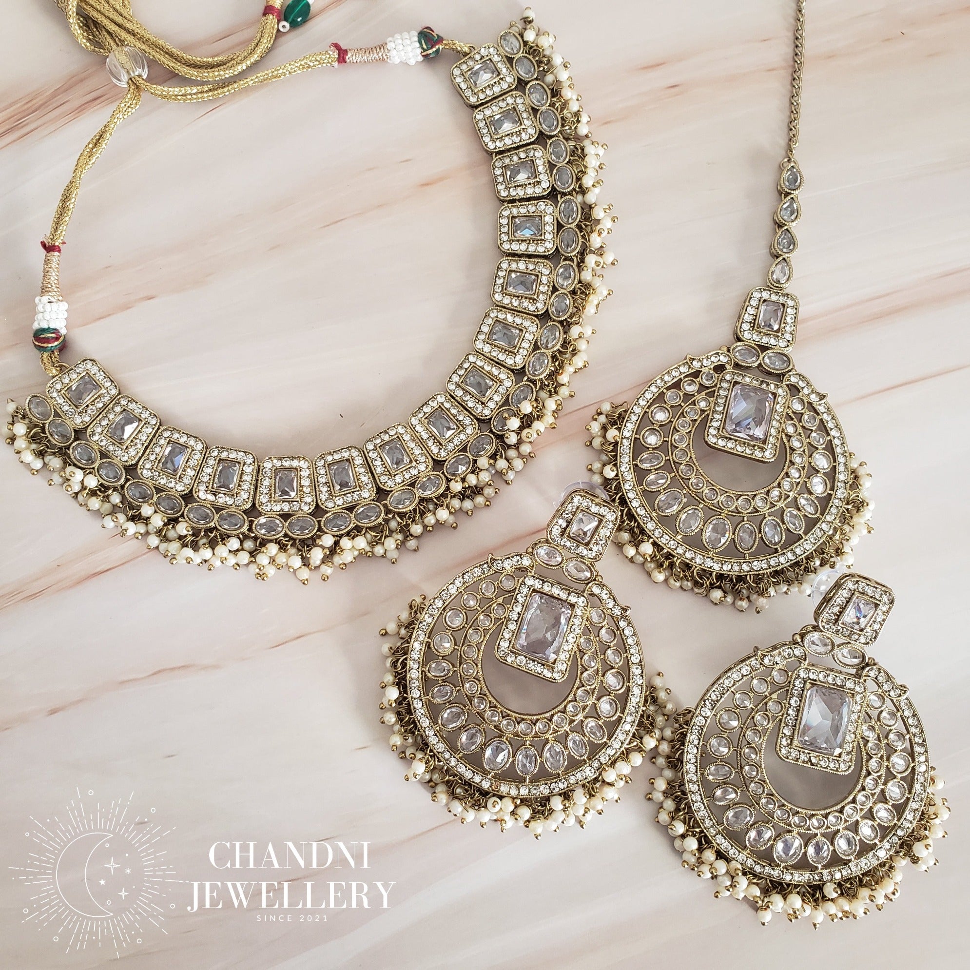 Nilam Necklace Set