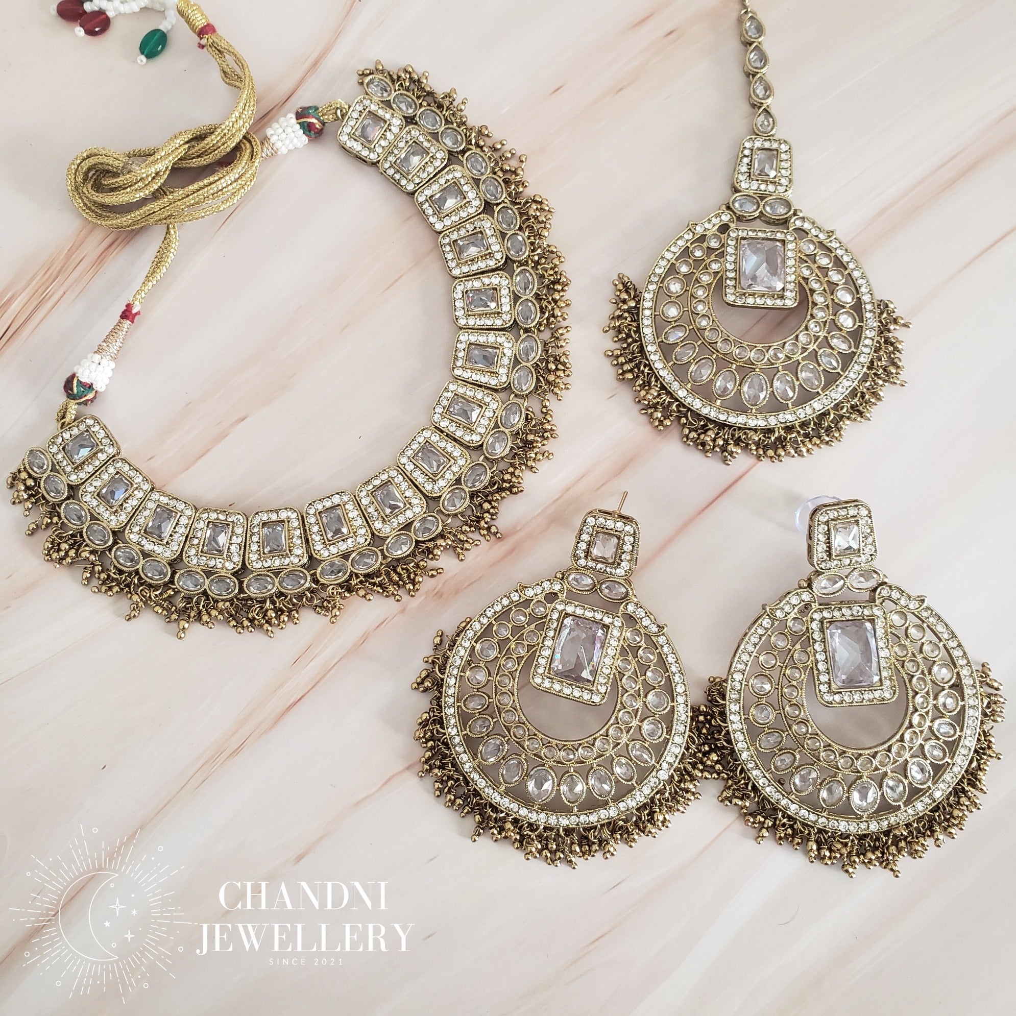 Nilam Necklace Set