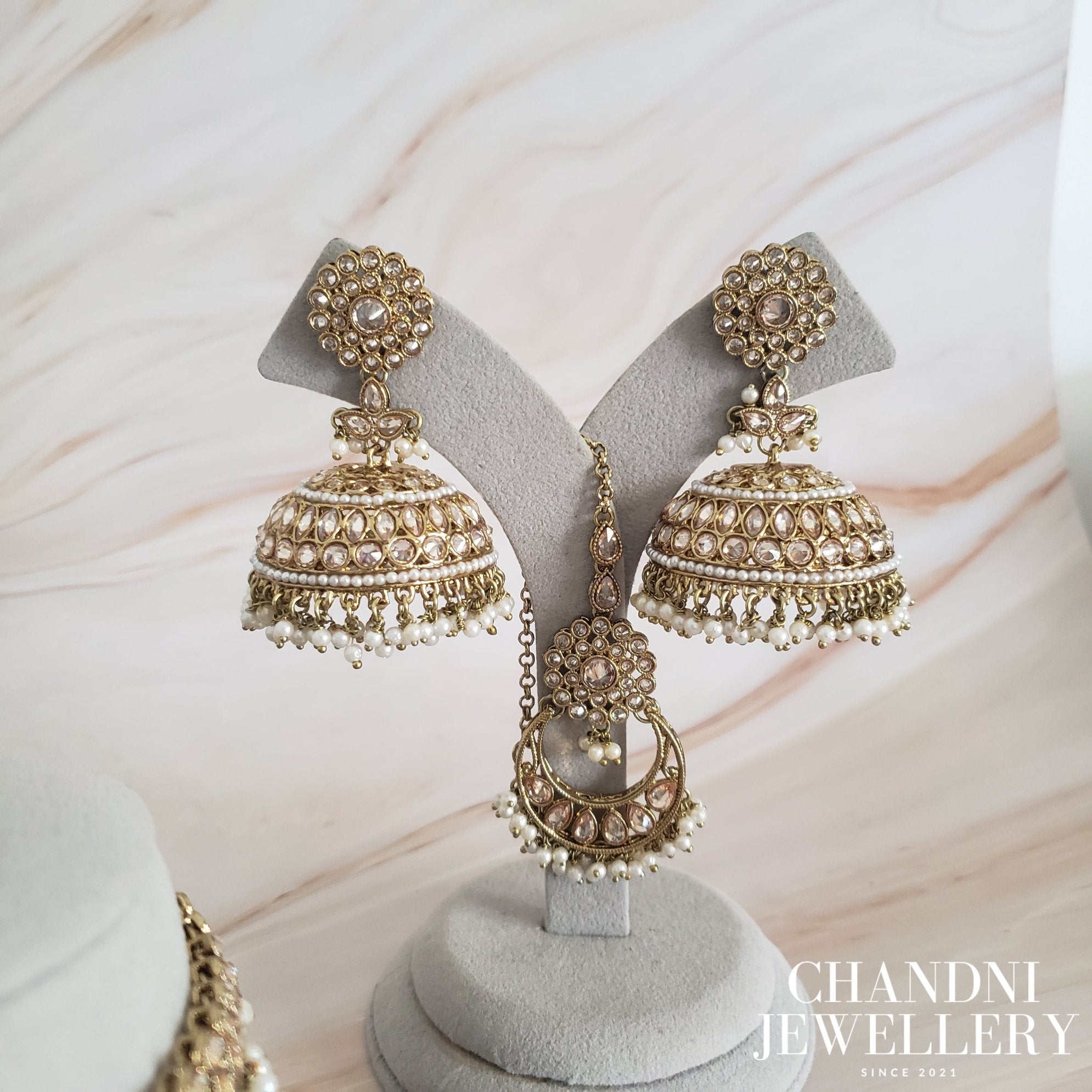 Nilambari Necklace Set