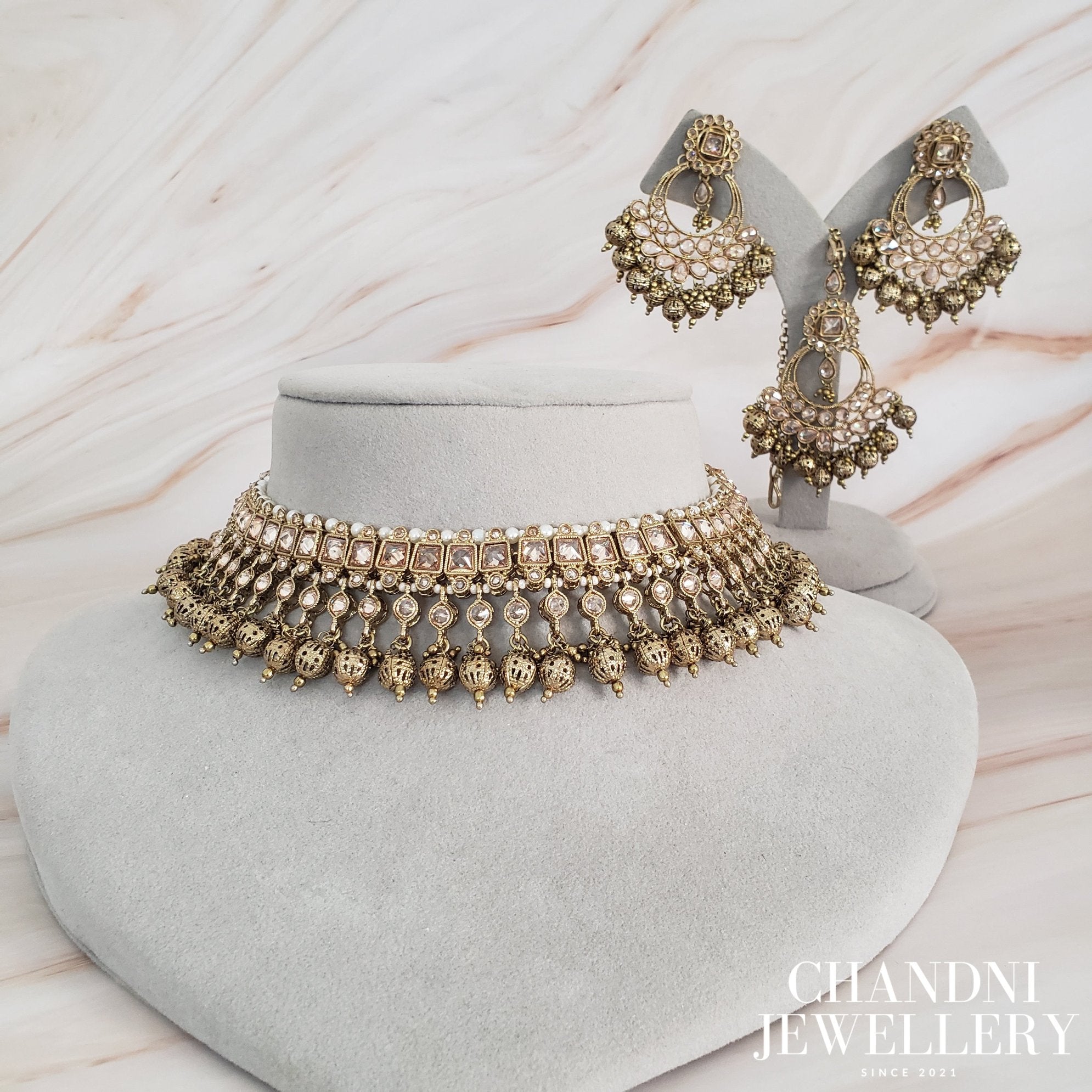 Nilima Necklace Set