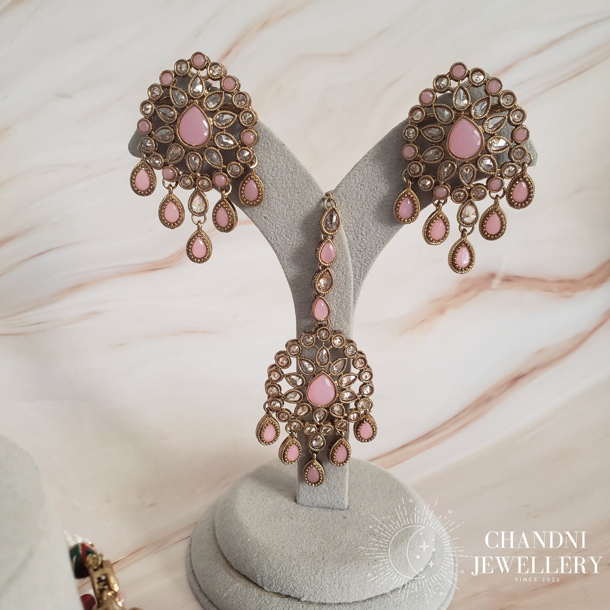 Simrani Necklace Set