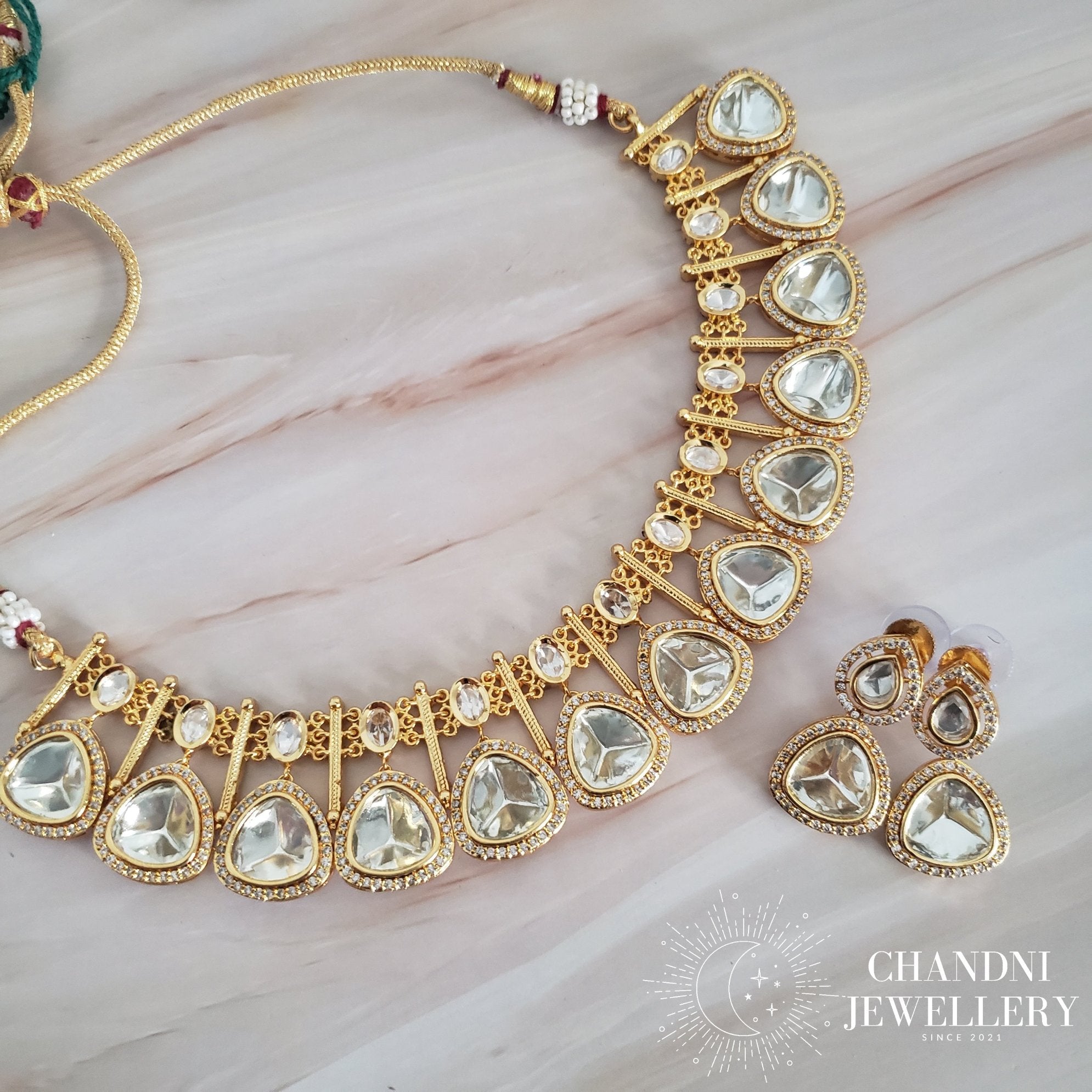 Vamakshi Gold Necklace Set - Luxury Range