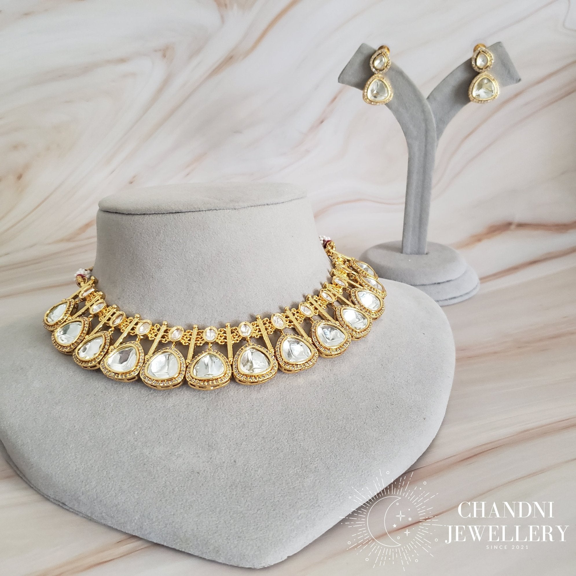 Vamakshi Gold Necklace Set - Luxury Range