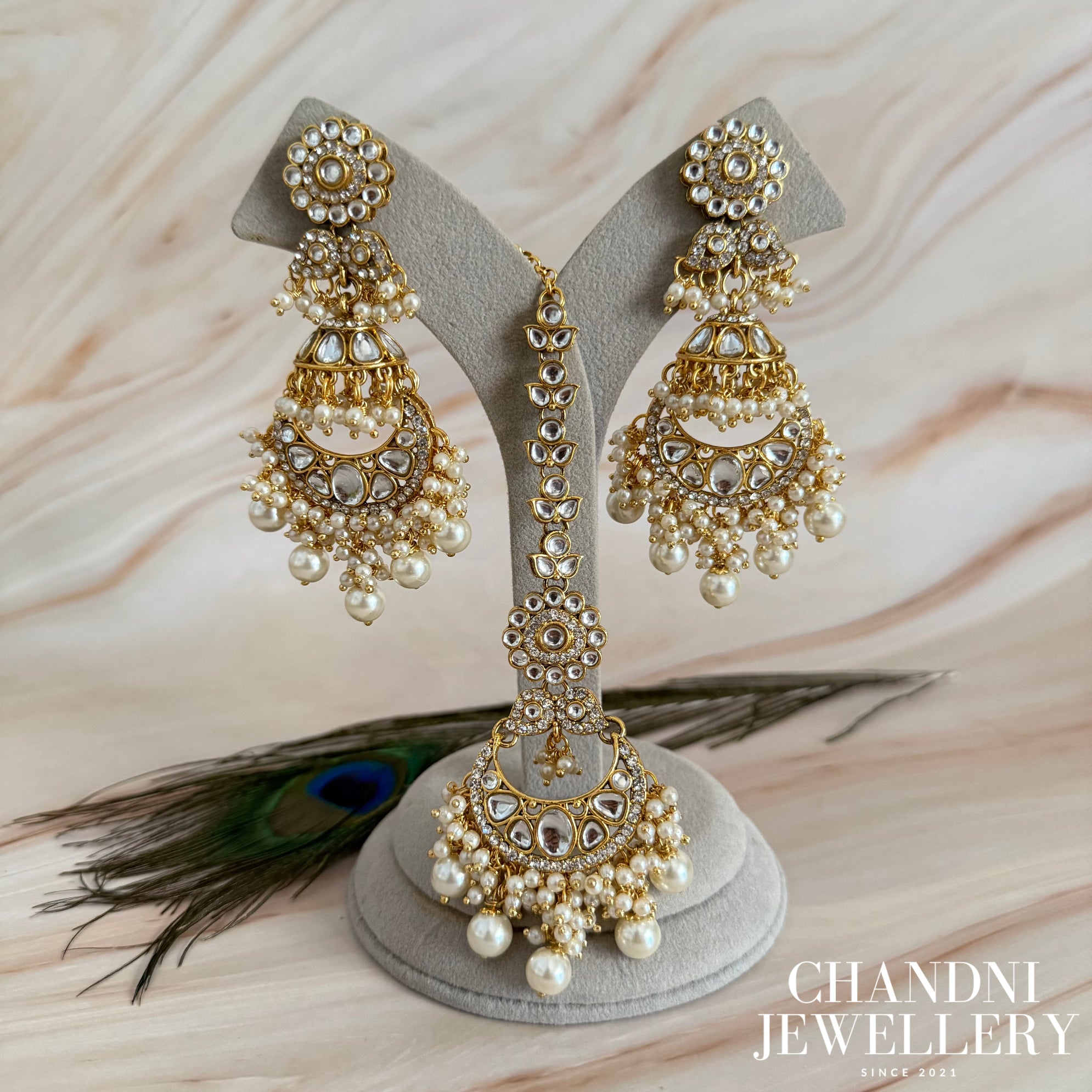 Varuni Earring and Tikka Set