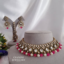 Load image into Gallery viewer, Vedha Necklace Set
