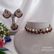 Load image into Gallery viewer, Vishali Necklace Sets
