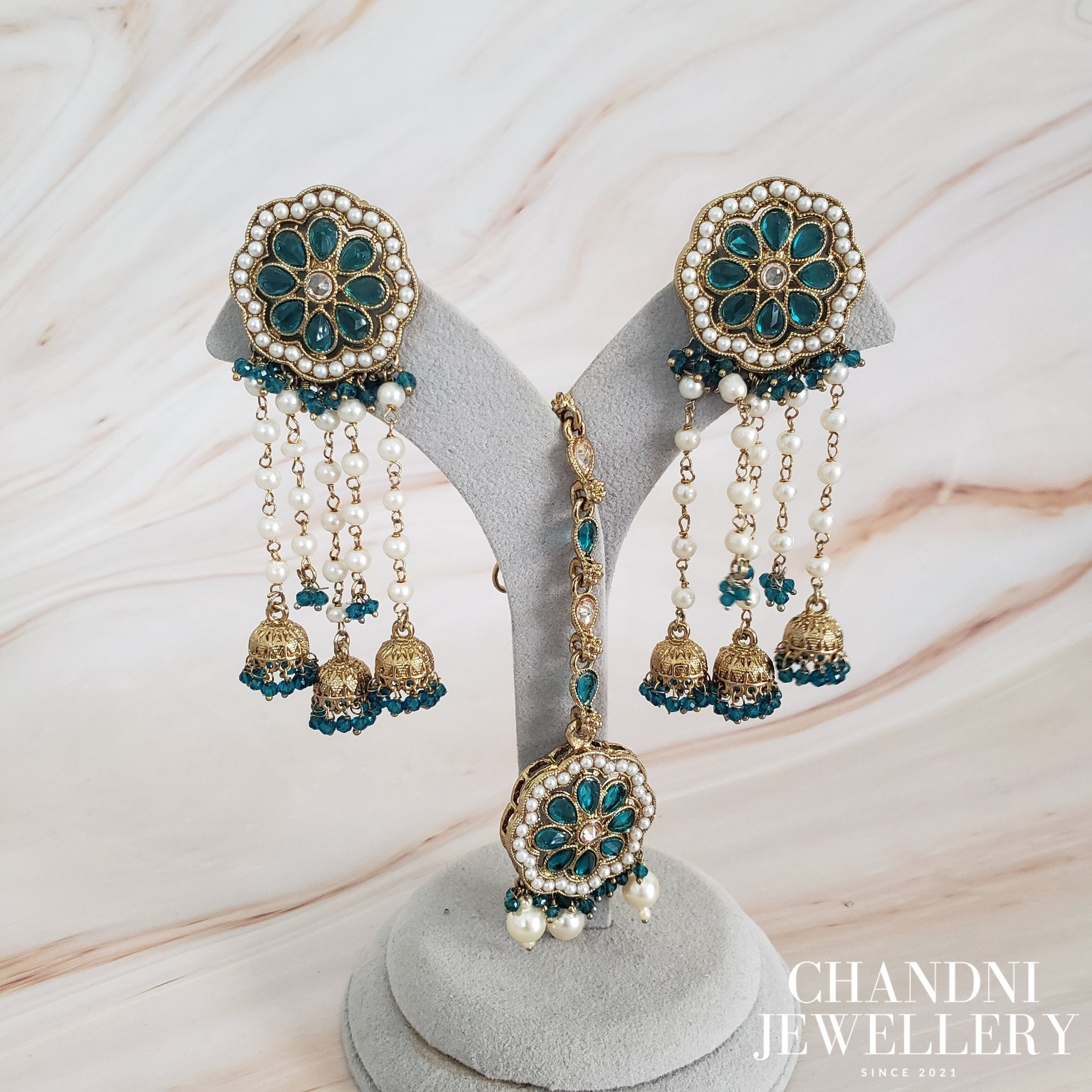 Anokhi Earring with Tikka