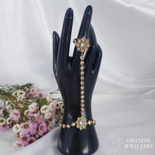 Load image into Gallery viewer, Seema Hand Accessories
