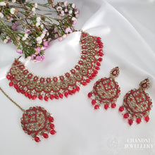 Load image into Gallery viewer, Nalini Necklace Set
